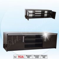 Art. Decoration - 92A Szafka RTV z wstawką aluminiową