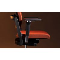 NOWY STYL - XILIUM Fotel Obrotowy SWIVEL CHAIR DUO-BACK UPH/P BLACK | Oparcie - 2-częściowe Szczegół fotela XILIUM