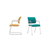 NOWY STYL - 2ME Krzesło konferencyjne W CFP BL GB | Wersja biała W | Na płozie Aranżacja