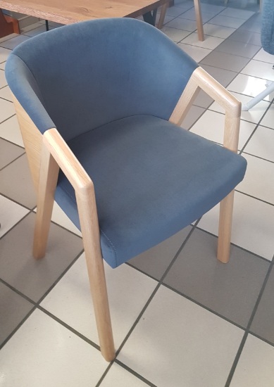 PAGED - WYPRZEDAŻ AIRES W Fotel Dąb | Dąb naturalny 100 | Tkanina Matt Velvet 97 | 6 sztuk | DOSTĘPNE OD RĘKI