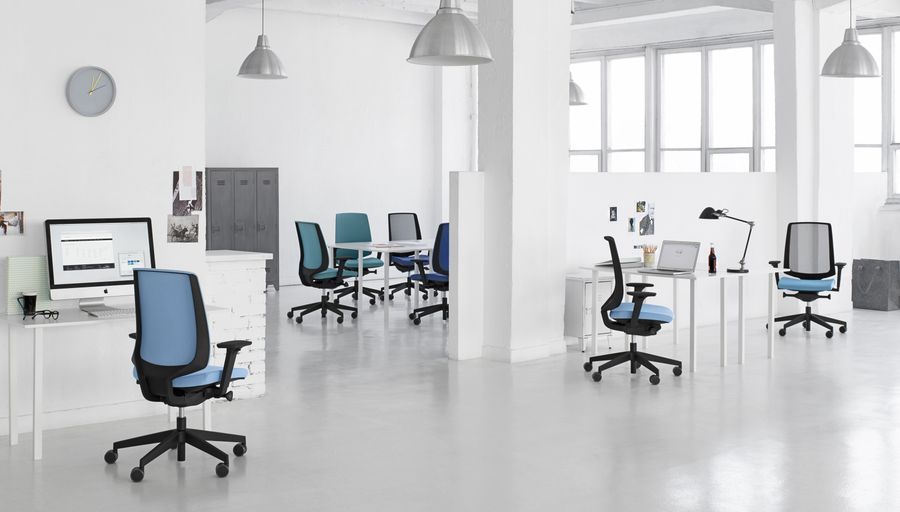 PROFIM - LIGHT UP Fotel obrotowy biurowy gabinetowy 250SFL | Oparcie siatkowe | Mechanizm Synchro | Siedzisko wysuwane | Pochylenie oparcia i siedziska